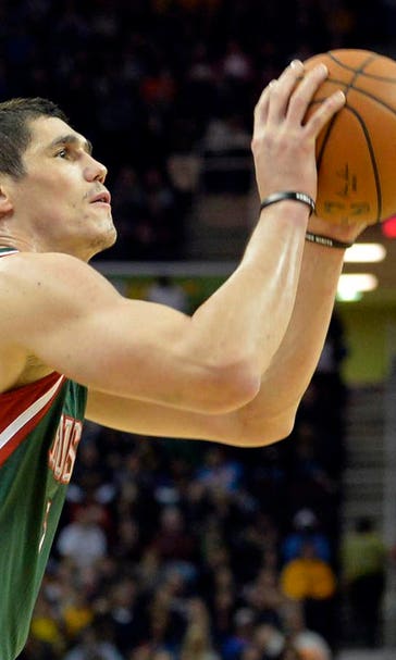 Bucks' Ilyasova taking steps toward return